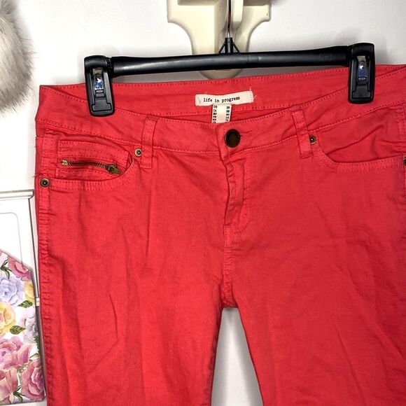 🌷 Life in Progress🌷 Coral Pink Pants Jeans - Picture 3 of 5